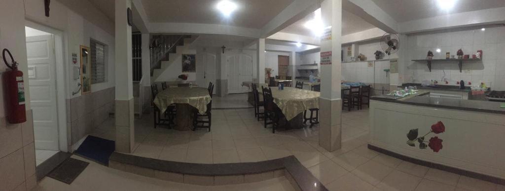 Pousada Vitoria Bed & Breakfast Убатуба Екстериор снимка